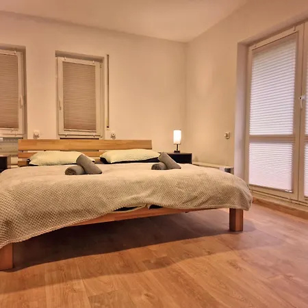 Happyside Karli Loft 2 O Parkplatz O Wlan * لبسيا